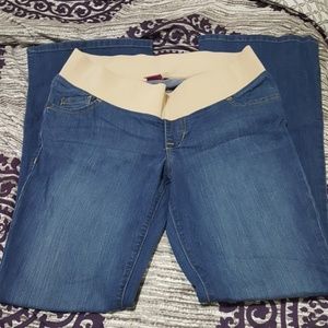 Maternity jeans